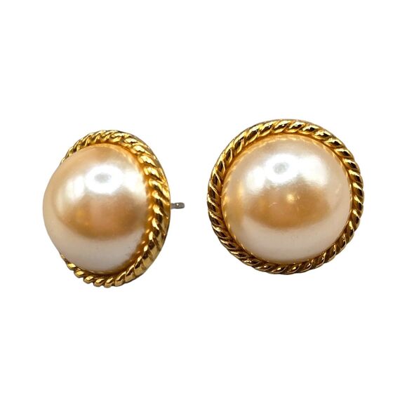 Pierced Imitation Pearl Stud Earrings Rope Edge Round Shaped Gold Tone Elegant - Picture 1 of 7